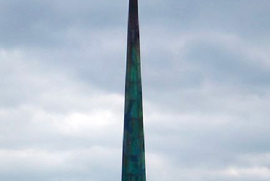 432px Obelisco.Millenium.La_Coruña.003
