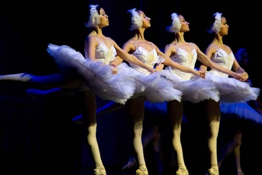 EL CASCANUECES   Usmanov Classical Russian Ballet