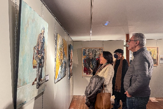 A exposición 'Historias detrás dun cadro' está dispoñible na Casa da Cultura Vila Concepción