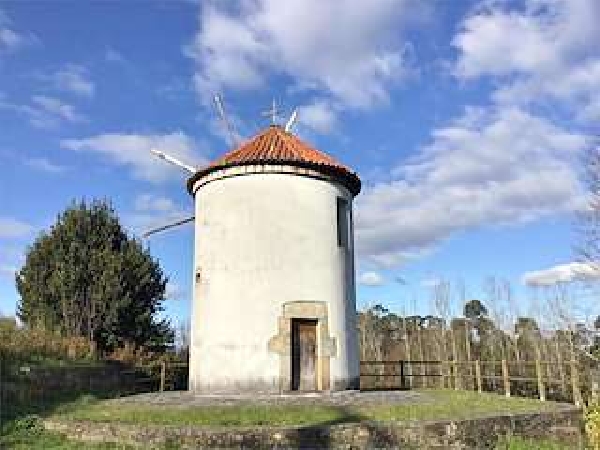 molino-de-viento-de-boucelo-miño_img18886n1t0m0w320h800