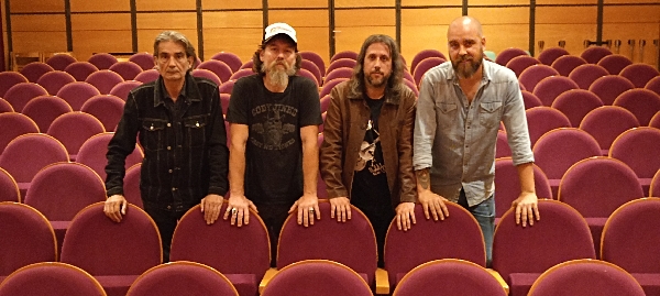 Greasy Belly horizontal oleiros