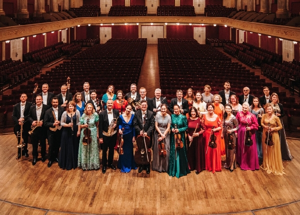 Strauss Festival Orchestra