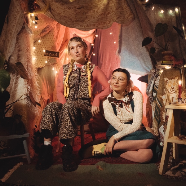 abril listening party