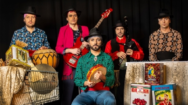 banda_levaino